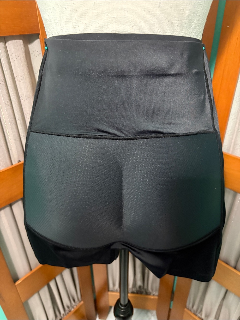 Black High-Waist Seamless Shaping Shorts for Women
